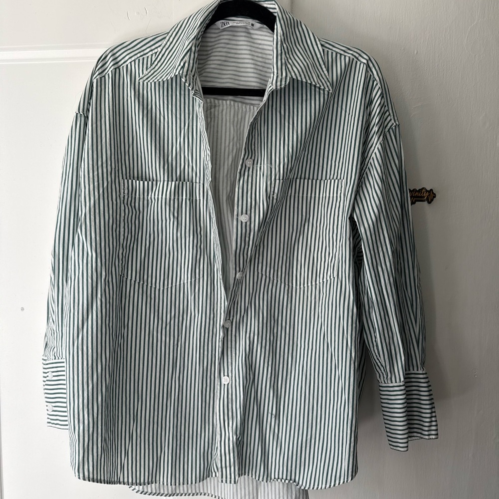 Zara Green and White Striped Shirt